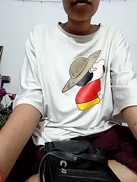 catreena online show from 10/04/25, 07:01