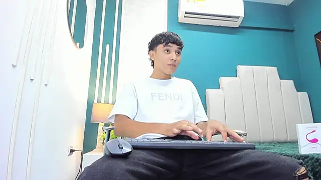 Austin Cardieff online show from 02/03/25, 08:03