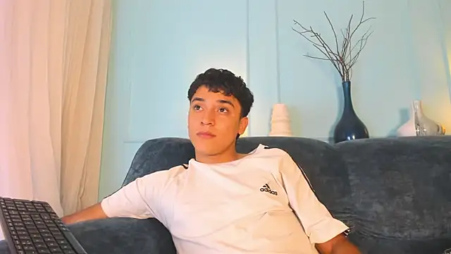 Austin Cardieff online show from 02/23/25, 09:00