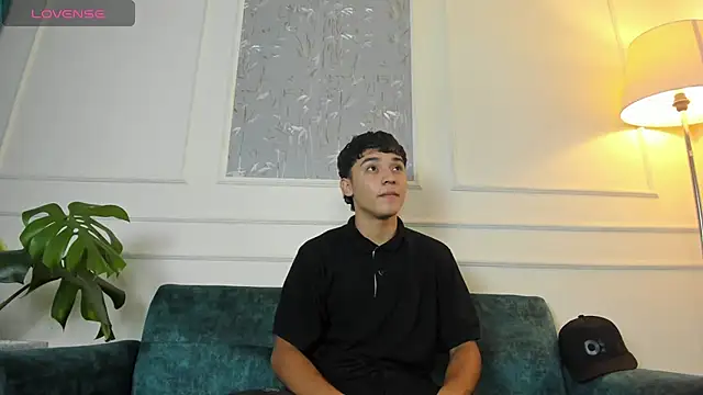 Austin Cardieff online show from 02/28/25, 03:26