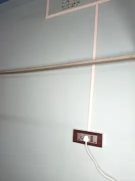 Snapshot of wild_bong_queen chatting on 01/06/25, 02:47 wild bong queen online show from 01/06/25, 02:47