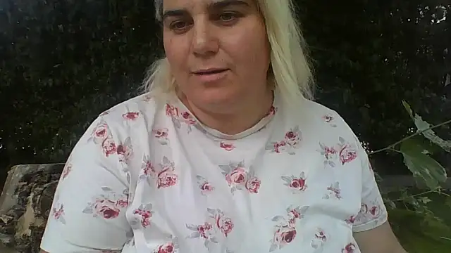 Snapshot of IvannaMystique chatting on 07/10/26, 05:04 IvannaMystique online show from 07/10/26, 05:04