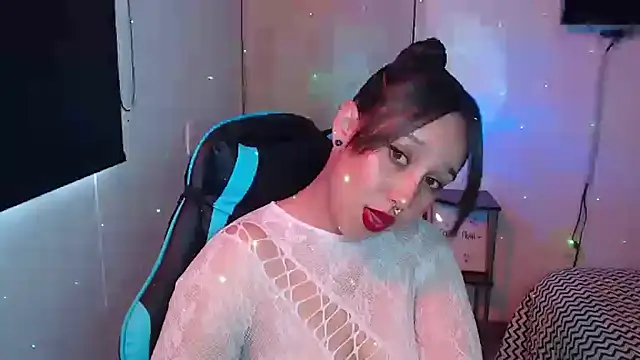 Skarlet Adams28 online show from 03/16/26, 08:13