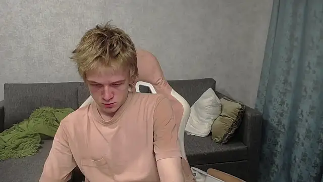 Snapshot of sweetserenity5 chatting on 03/10/25, 04:35 sweetserenity5 online show from 03/10/25, 04:35