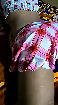 Snapshot of hotbaby_5 chatting on 12/12/24, 01:17 hotbaby 5 online show from 12/12/24, 01:17