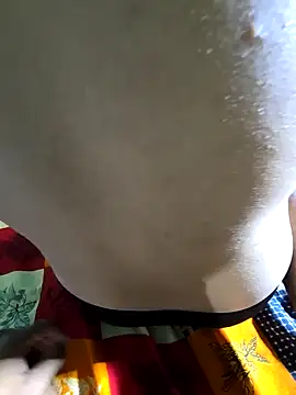 Snapshot of hotbaby_5 chatting on 02/01/25, 04:54 hotbaby 5 online show from 02/01/25, 04:54