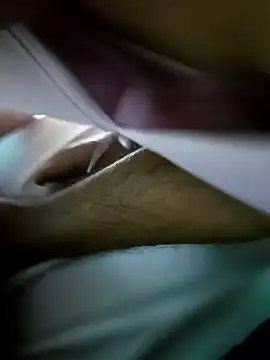 Snapshot of hotbaby_5 chatting on 03/03/25, 04:03 hotbaby 5 online show from 03/03/25, 04:03