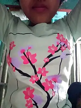 Snapshot of hotbaby_5 chatting on 02/28/26, 02:01 hotbaby 5 online show from 02/28/26, 02:01