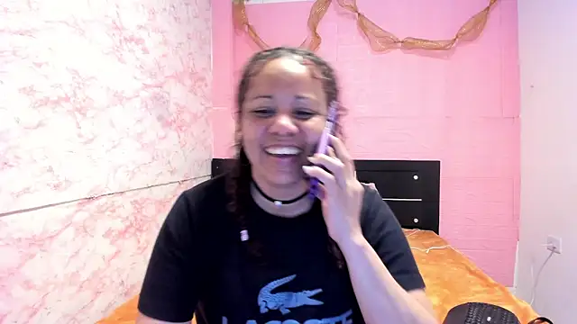 Snapshot of Brunette_sasha chatting on 03/21/25, 09:34 Brunette sasha online show from 03/21/25, 09:34