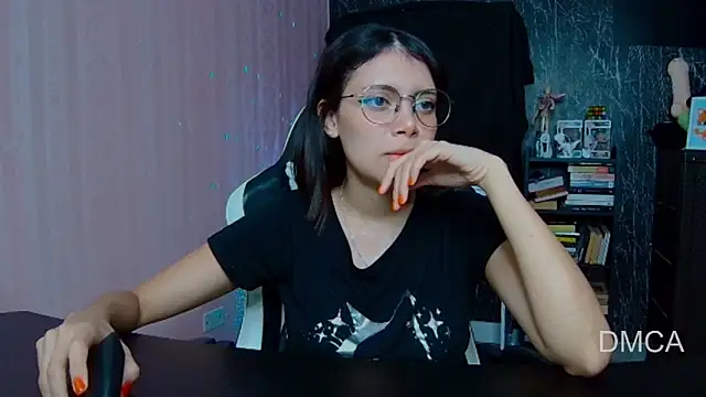 Drea Foox online show from 11/10/25, 02:43