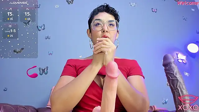 Kaira mosse online show from 03/06/25, 12:30