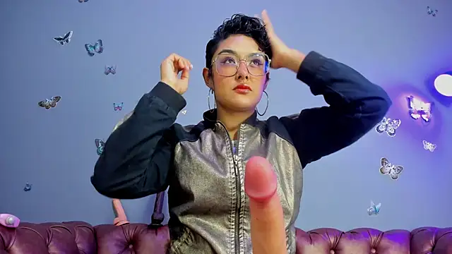 Kaira mosse online show from 03/14/25, 12:18