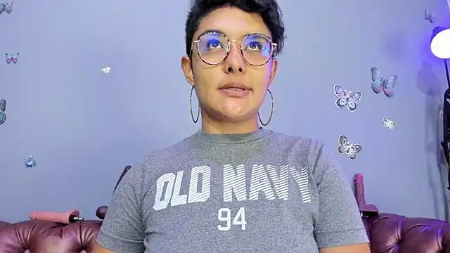 Kaira mosse online show from 10/16/25, 01:12