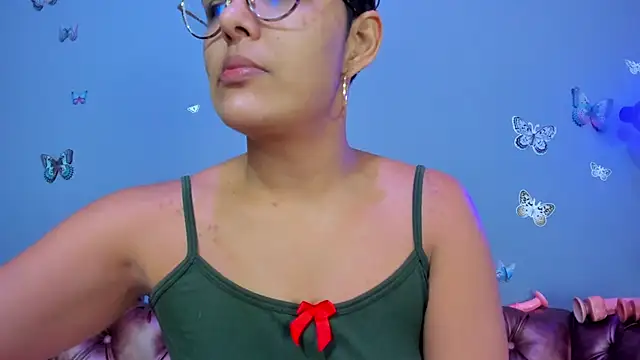 Kaira mosse online show from 06/05/26, 11:49