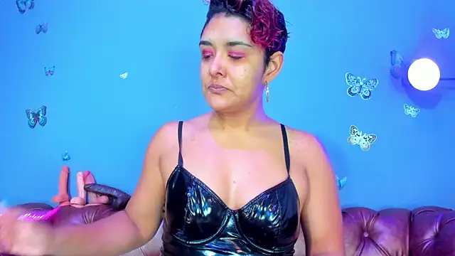 Kaira mosse online show from 07/07/26, 11:47