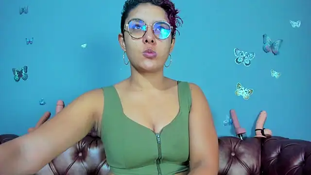 Kaira mosse online show from 07/12/26, 11:45