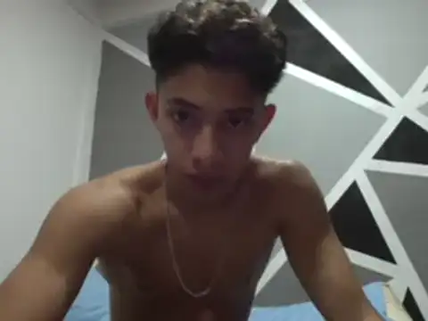 ferchitibellako online show from 04/20/26, 04:37