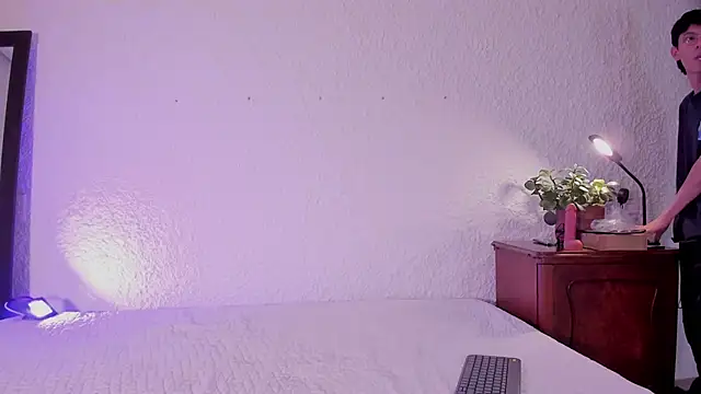 alexandersawyer online show from 01/15/25, 08:37