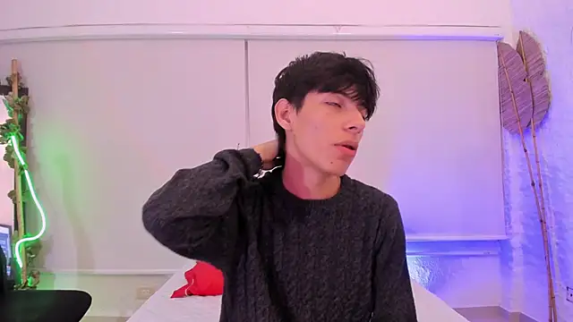 alexandersawyer online show from 10/23/25, 04:34