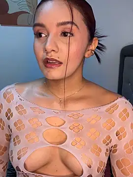 Melanyprada online show from 06/19/26, 04:06