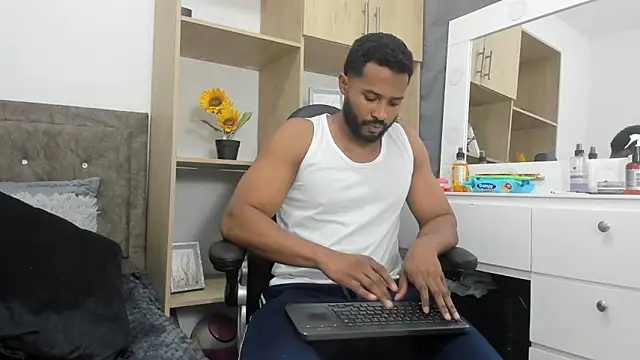 karsonmorris online show from 10/22/25, 07:24