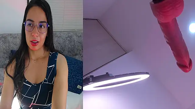 Snapshot of lily_riod chatting on 12/26/24, 07:13 lily riod online show from 12/26/24, 07:13