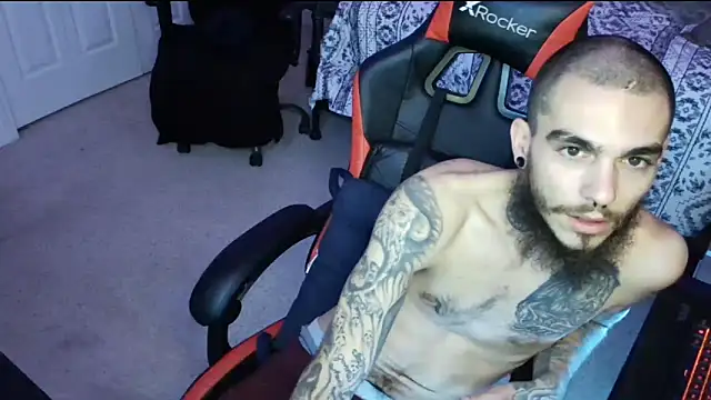 Snapshot of XMeF10 chatting on 01/19/25, 03:29 XMeF10 online show from 01/19/25, 03:29