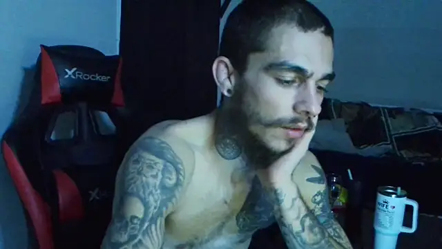 Snapshot of XMeF10 chatting on 02/23/25, 04:28 XMeF10 online show from 02/23/25, 04:28