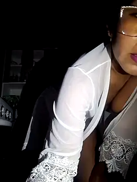 yarely9 online show from 12/02/24, 05:15