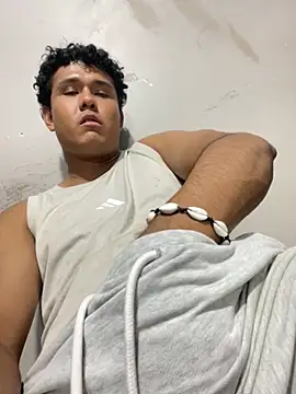 Brencuz online show from 09/18/25, 03:52