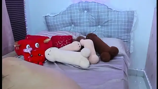 Snapshot of Katiaflex chatting on 01/28/25, 05:11 Katiaflex online show from 01/28/25, 05:11