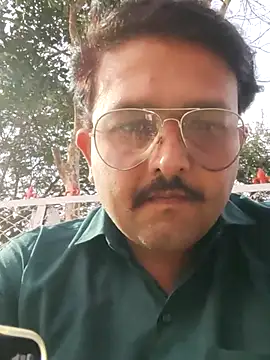 Snapshot of Akhil3290 chatting on 02/21/25, 01:33 Akhil3290 online show from 02/21/25, 01:33