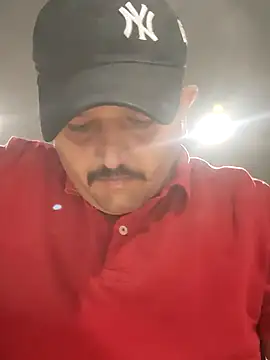 Snapshot of Akhil3290 chatting on 02/28/25, 03:48 Akhil3290 online show from 02/28/25, 03:48