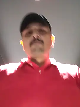 Snapshot of Akhil3290 chatting on 03/13/25, 03:28 Akhil3290 online show from 03/13/25, 03:28