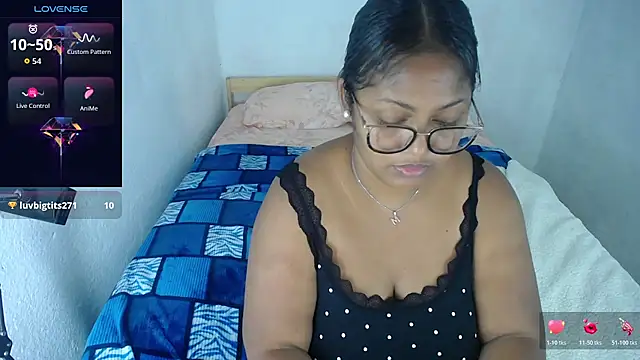 Snapshot of miajoseph_ chatting on 03/19/26, 03:43 miajoseph online show from 03/19/26, 03:43