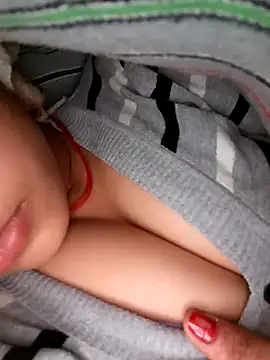 Snapshot of Avantika19 chatting on 01/15/25, 09:02 Avantika19 online show from 01/15/25, 09:02