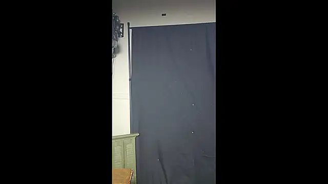 Layla-Lana online show from 01/05/25, 11:59