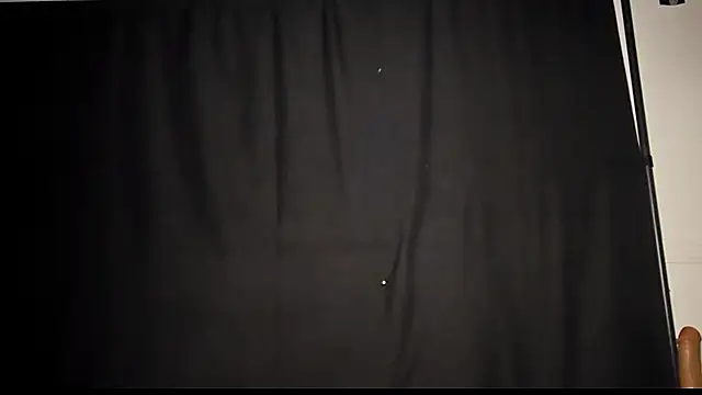 Layla-Lana online show from 03/04/25, 06:47