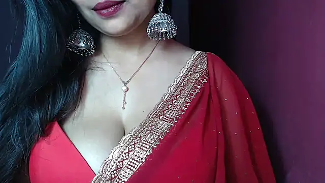 Snapshot of _Kamakshi chatting on 02/04/25, 08:59 Kamakshi online show from 02/04/25, 08:59