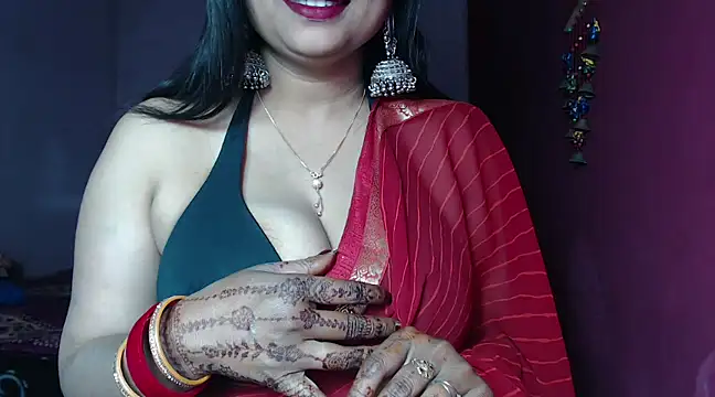 Snapshot of _Kamakshi chatting on 02/21/25, 06:37 Kamakshi online show from 02/21/25, 06:37