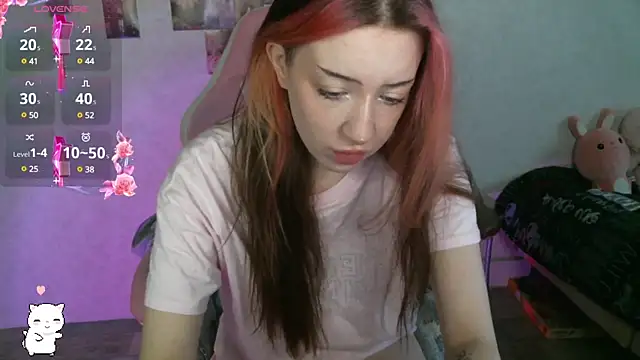 Snapshot of SweetieMollyy chatting on 03/14/25, 07:37 SweetieMollyy online show from 03/14/25, 07:37