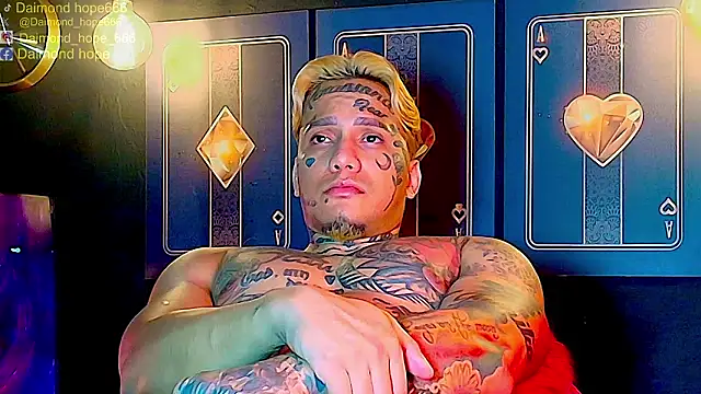 Snapshot of daimond_hope666 chatting on 03/06/26, 04:20 daimond hope666 online show from 03/06/26, 04:20