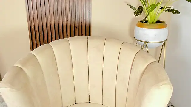 Snapshot of kenayfox chatting on 12/03/24, 02:16 kenayfox online show from 12/03/24, 02:16