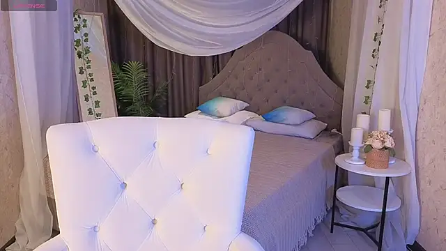 Snapshot of Soo_dreamy chatting on 10/26/25, 01:22 Soo dreamy online show from 10/26/25, 01:22