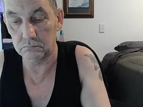 Snapshot of ChunkyMonkey007 chatting on 12/25/24, 09:54 ChunkyMonkey007 online show from 12/25/24, 09:54