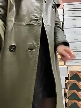 Dina Tease online show from 05/09/26, 11:15