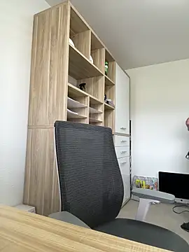 Snapshot of coupleLatinaLovers chatting on 03/25/26, 09:59 coupleLatinaLovers online show from 03/25/26, 09:59