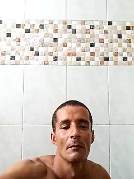 Snapshot of morenogato100 chatting on 03/24/26, 12:43 morenogato100 online show from 03/24/26, 12:43