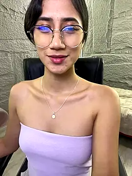 KaitlynLoveCam online show from 10/03/25, 11:35