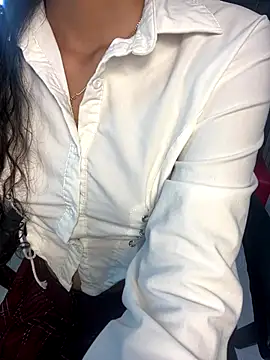 KaitlynLoveCam online show from 11/17/25, 10:15